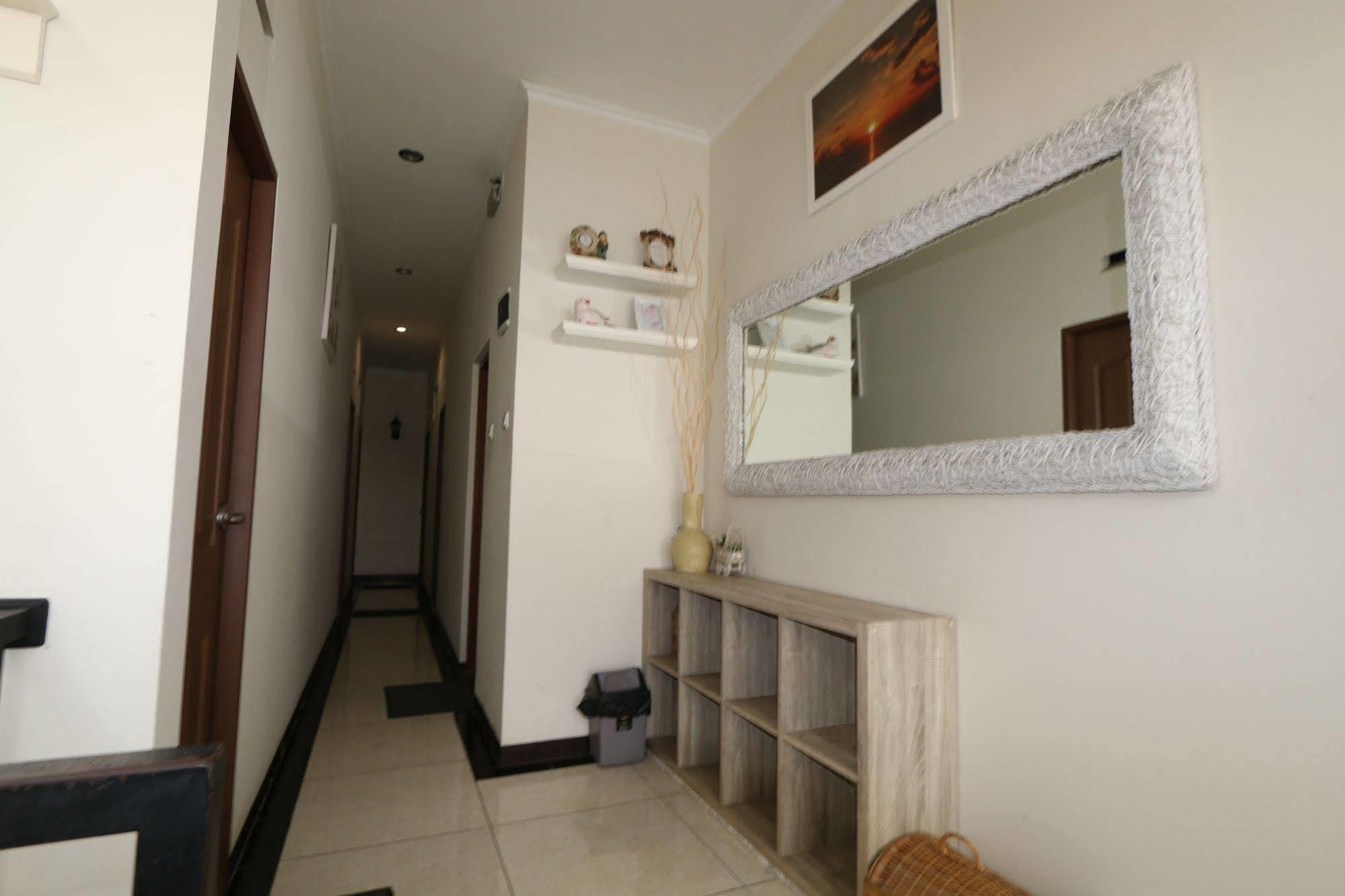 Bantal Guling Pasar Baru Hotell Bandung Eksteriør bilde